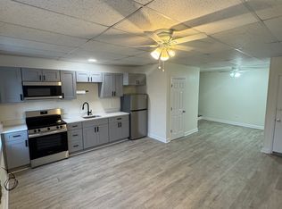 342 Main St FLOOR 2, Emmaus, PA 18049