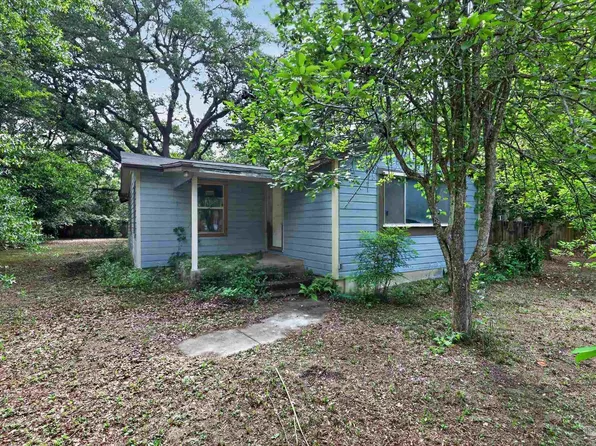 8608 Grimsley St, Pensacola, FL 32534