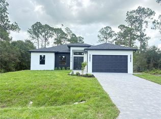 1010 Wellington AVE, LEHIGH ACRES, FL 33972
