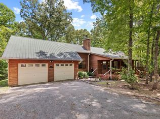 40 Caledonia Dr, Blairsville, GA 30512