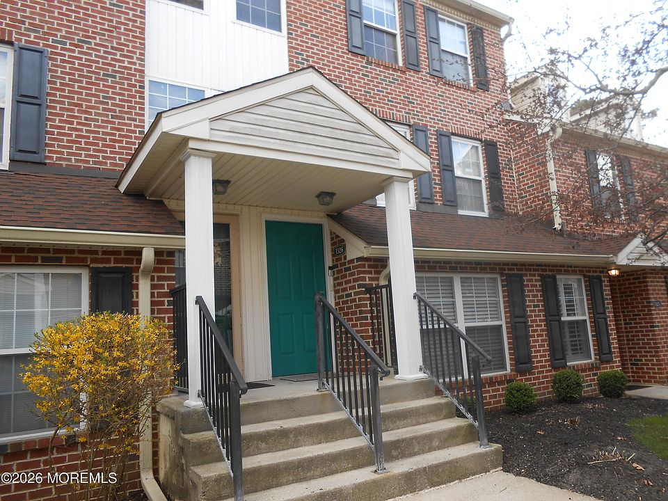 1st image of 1526 Thomas Jefferson Court #426