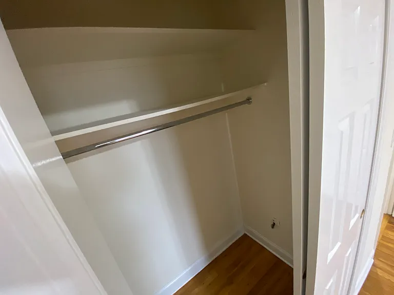 15005 Union Tpke #L6 — Photo 24