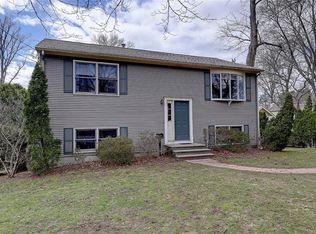 89 Prospect St, Barrington, RI 02806