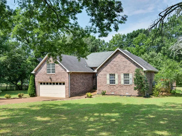5954 Temple Rd, Nashville, TN 37221