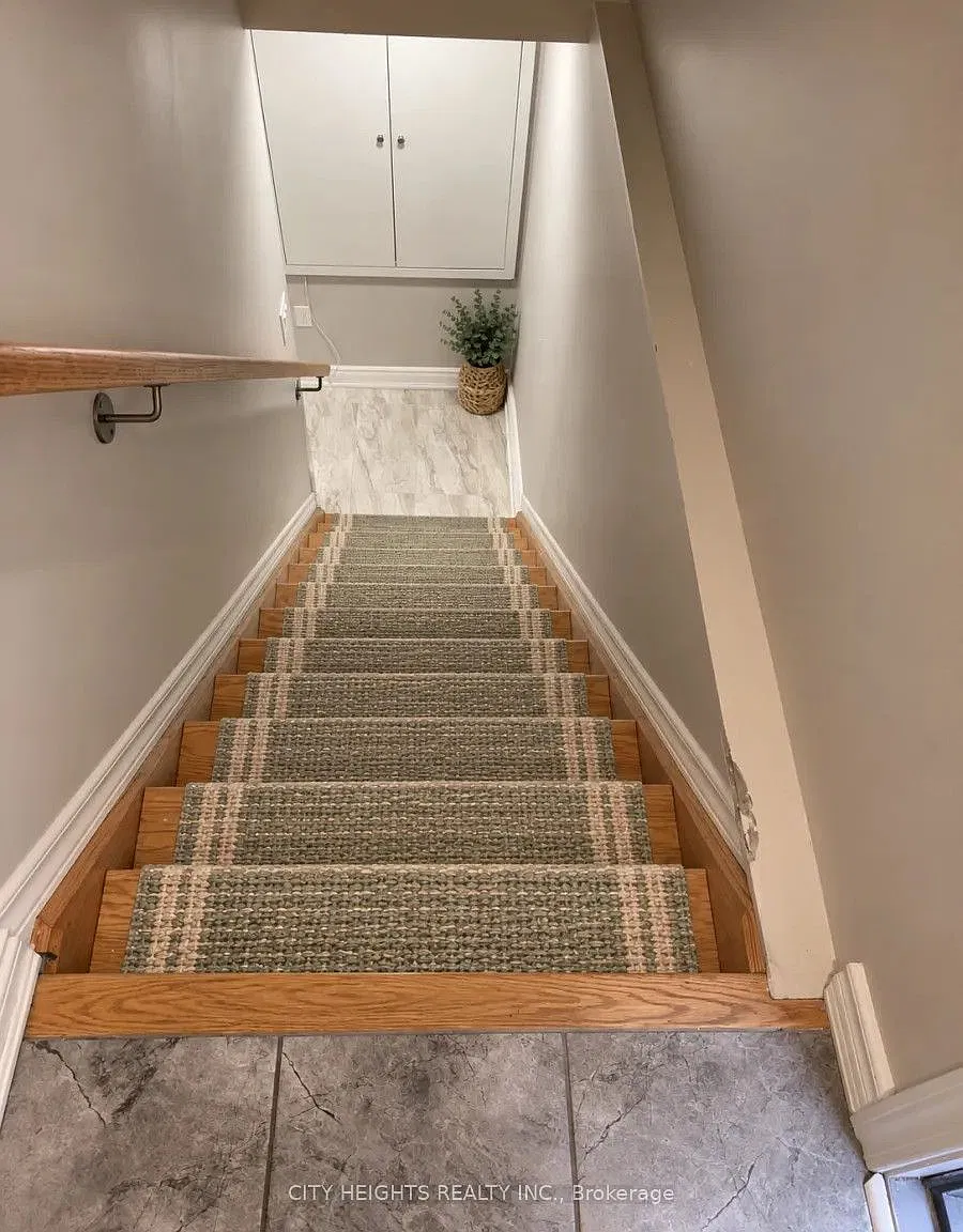 2 bed, $1,750 — Photo 2