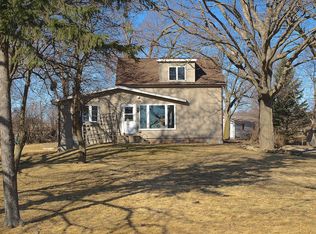 5772 Blake Rd, De Pere, WI 54115