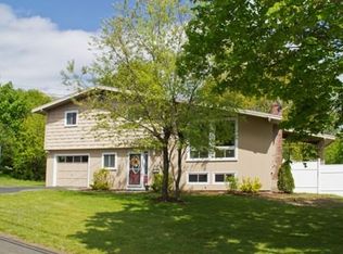 20 Longstreet Rd, Peabody, MA 01960