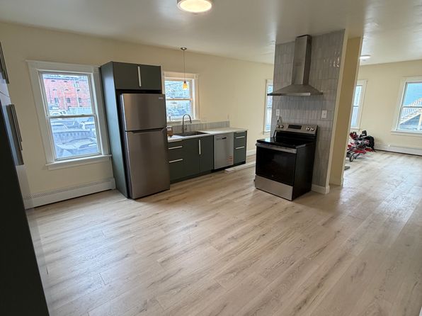 31 Harold St Floor 1