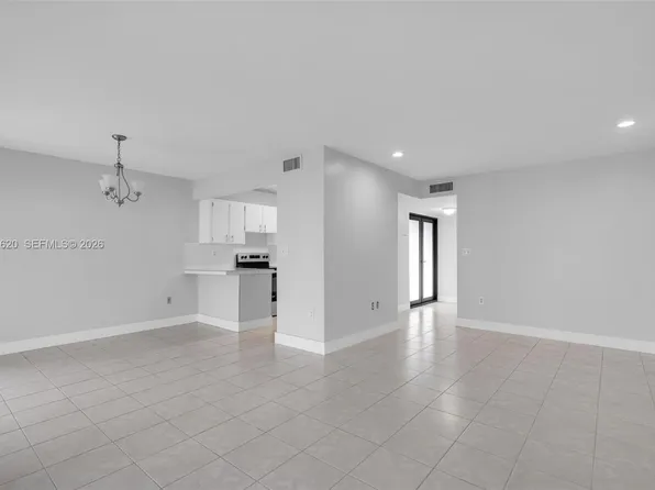 3816 SW 82nd Ave, Miami, FL 33155