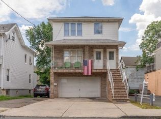 52 Orchard St, Elizabeth, NJ 07208