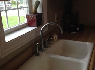 2137 Washington St, Dubuque, IA 52001