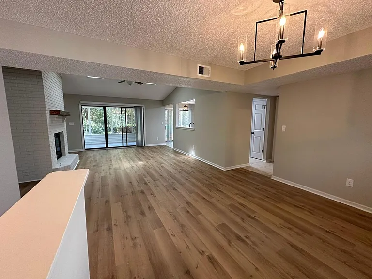 317 Evergreen Ave — Photo 8