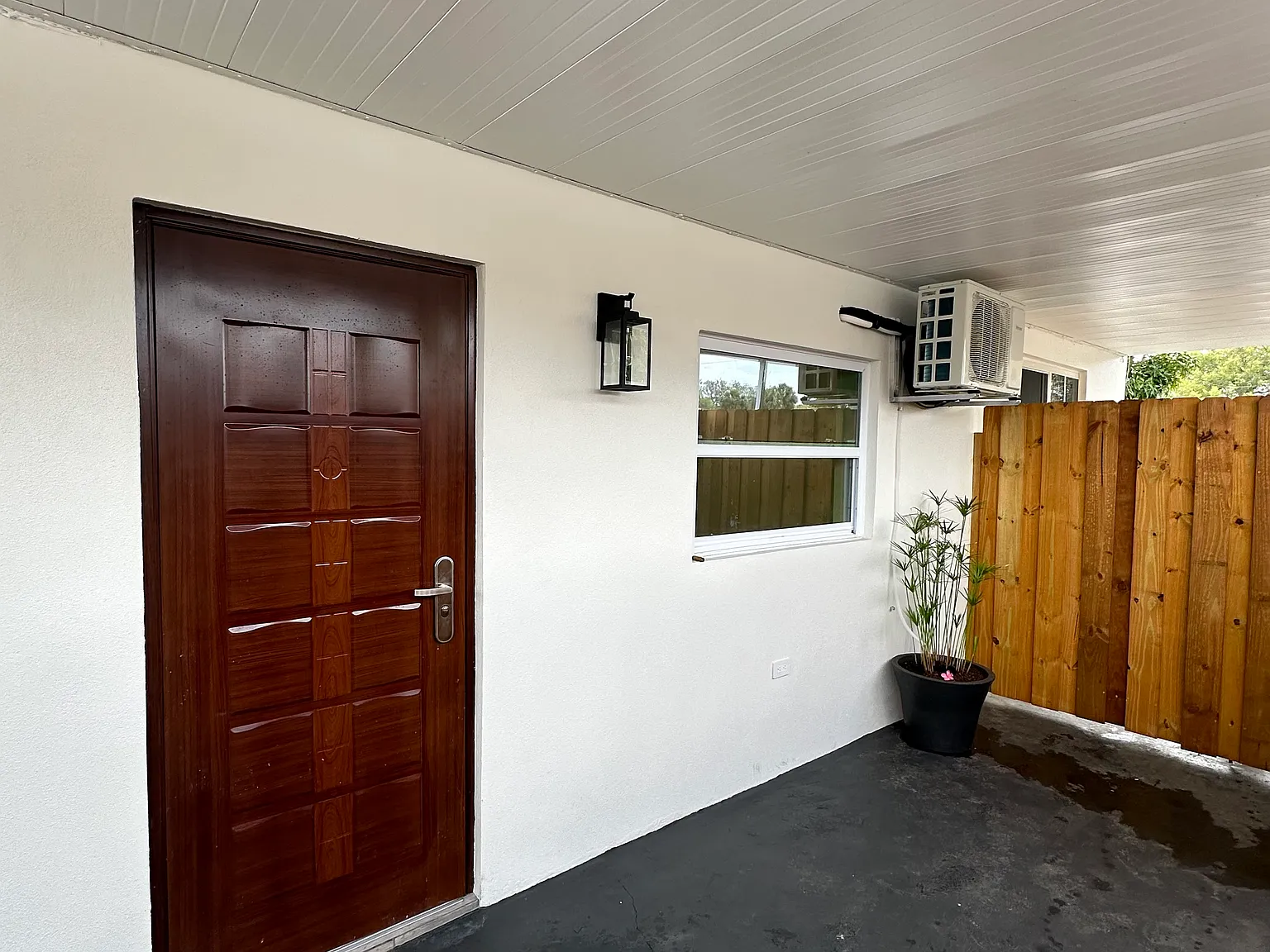 7050 Tyler St — Photo 1