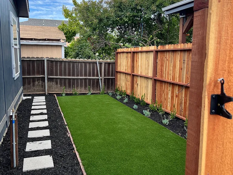 452 Cherry Way — Photo 4