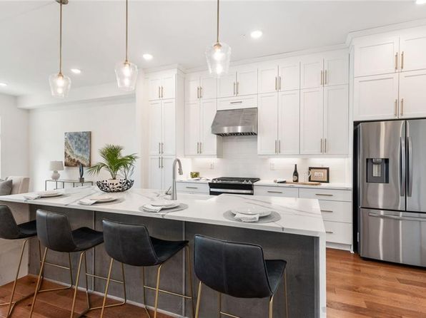1032 Robert Smalls Way, Atlanta, GA 30318