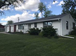 124 S 21st St, Beatrice, NE 68310