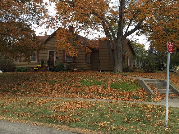 3rd image of 2801 Doniphan Ave