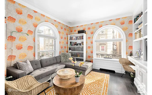 Sold by Douglas Elliman | media 8