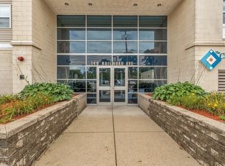 140 Railroad Ave APT B407, Norwood, MA 02062