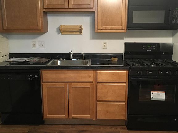 3rd image of 3601 Boswell Ave