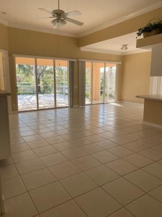 3rd image of 2776 Island Pond Ln