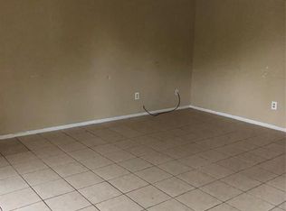 300 Rice St #A, Angleton, TX 77515