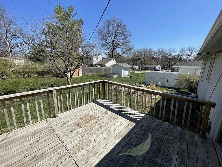 805 SW Lea Dr — Photo 15