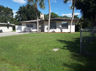 2120 E Gardenia Cir, North Fort Myers, FL 33917
