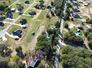 1405 Jay Bird Rd, Springtown, TX 76082