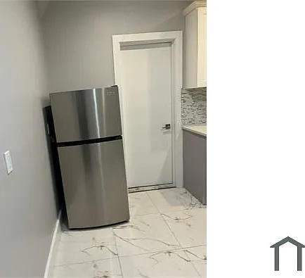 114 Maple St #1R — Photo 6