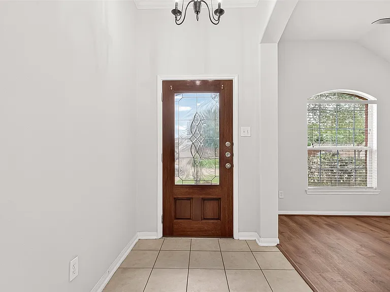 6030 Wildbriar Ln — Photo 6