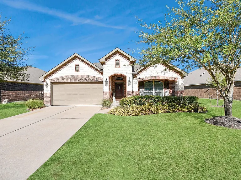 7502 Simpson Springs Ln — Photo 6