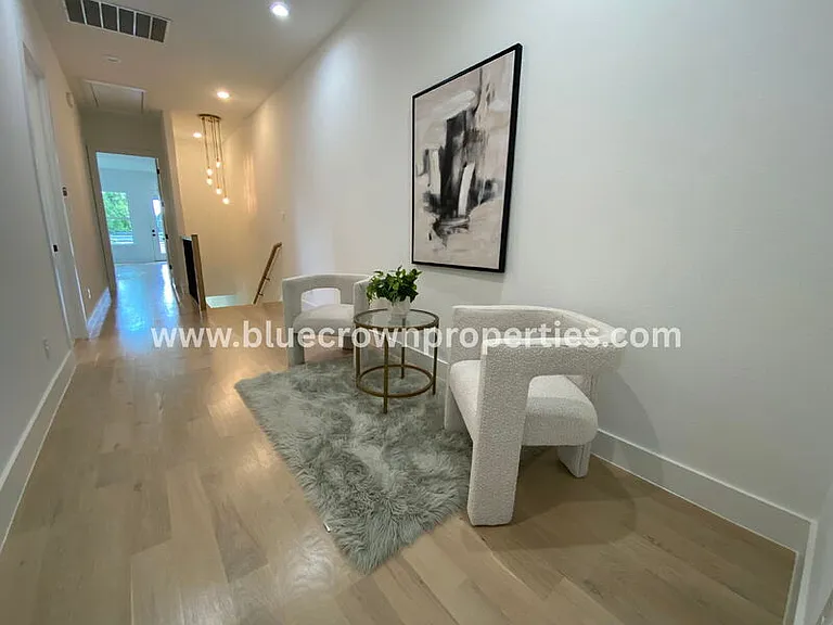 807 S Glasgow Dr — Photo 21