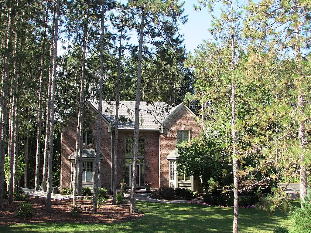 7430 Summit Rdg photo 1