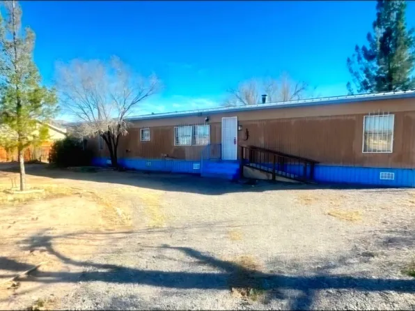 108 Veater St, Truth Or Consequences, NM 87901