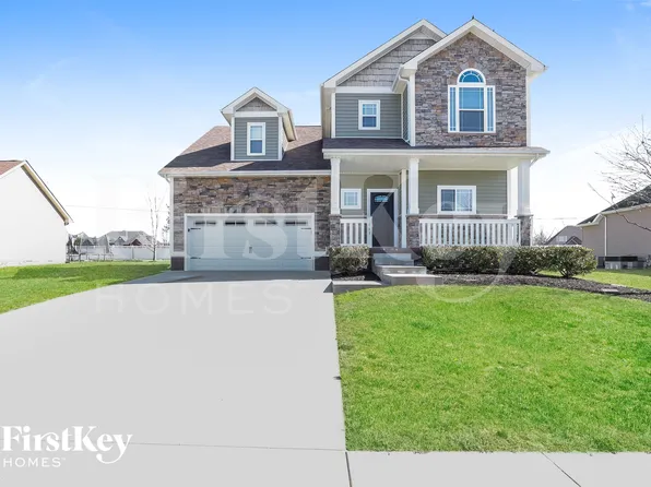 669 Richards Dr, Clarksville, TN 37043