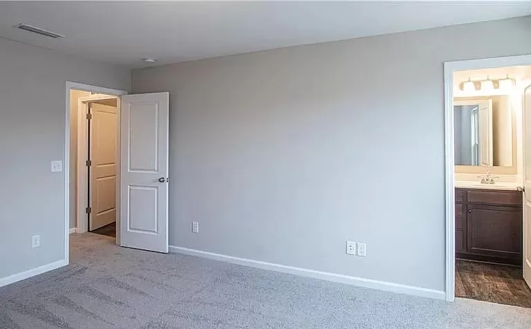 14010 Clayborn St — Photo 25