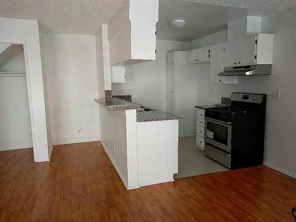 5th image of 1108 E Palmer Ave APT 5