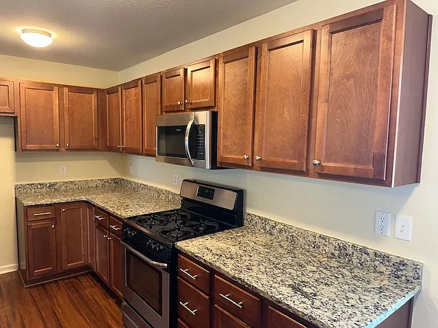 5816 Miss Coral Ct — Photo 18