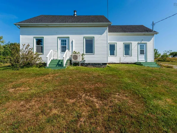 1900 Highway 1, Church Pt, NS B0W 1M0