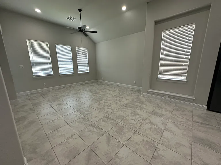 2320 Base Burner Path — Photo 10