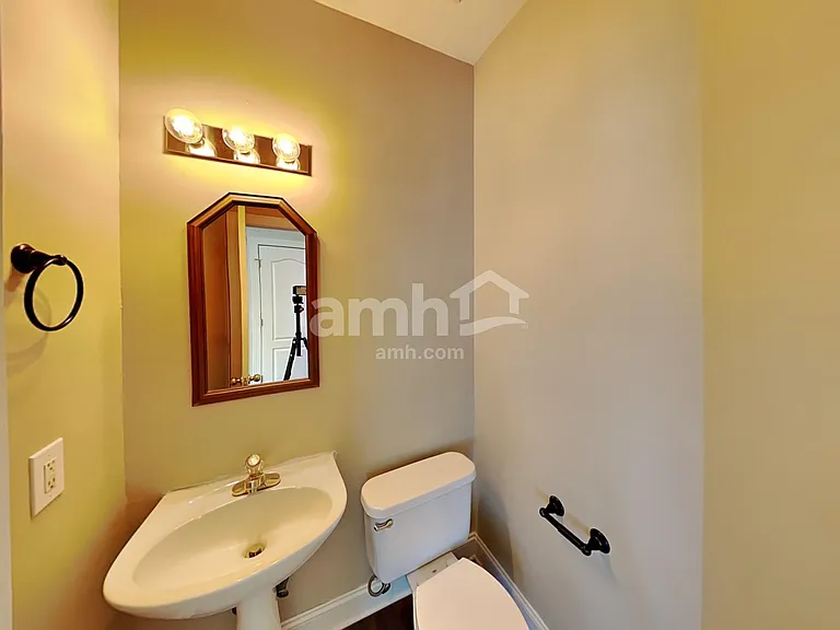 6728 Autumn Oaks Dr — Photo 13