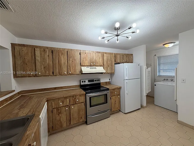 1540 NW 93rd Ave #296 — Photo 18