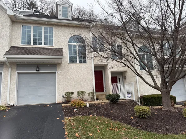 353 Bristol Cir, Exton, PA 19341