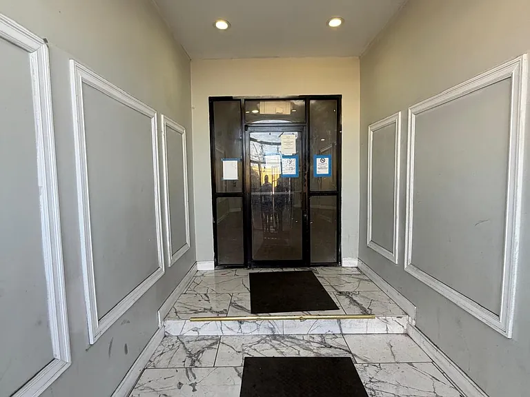 330 Mount Prospect Ave #19 — Photo 5