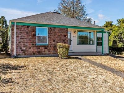 2421 S 121st Street, Seattle, WA, 98168