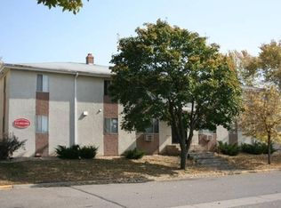 135 13th Ave S APT B3, Hopkins, MN 55343