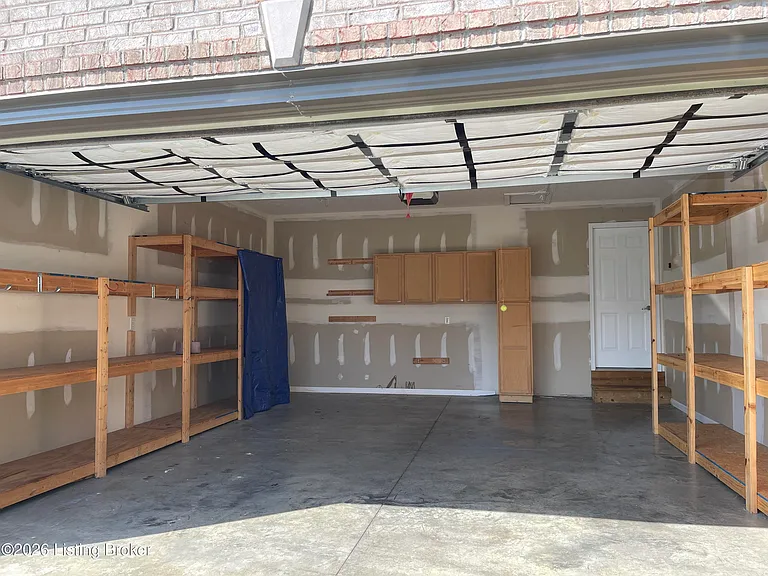159 Wiltshire Ave — Photo 36