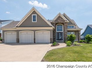 1013 Declaration Dr, Savoy, IL 61874