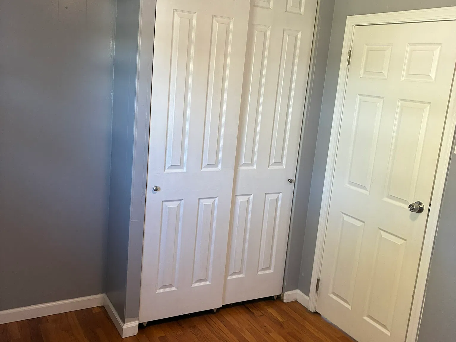 3 bed, 1264 sqft, $2,350 — Photo 2
